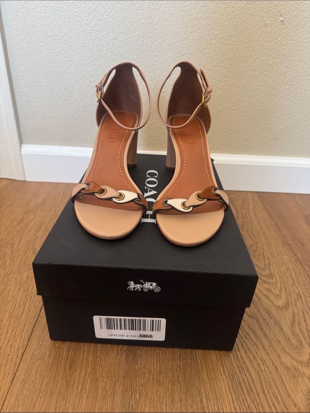 Beautiful Coach Brown Leather Chain-Link Block Heel Sandals